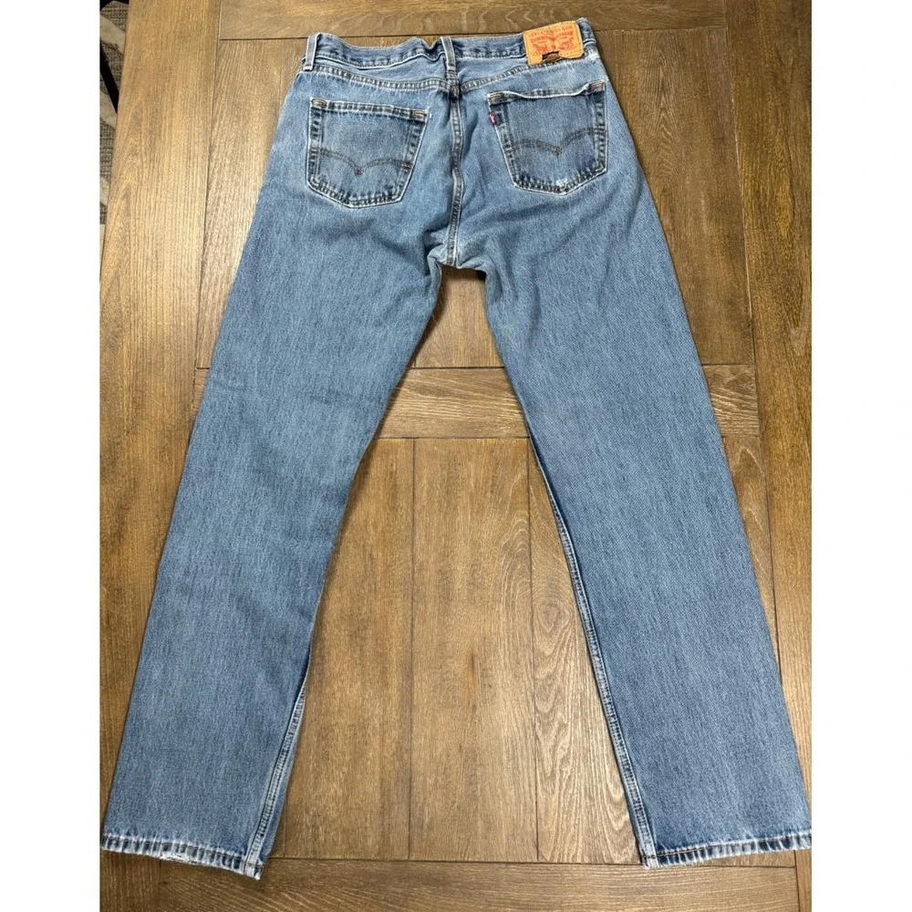 Classic Levi's 505 Distressed Men's 34x34 Light Blue Distressed Straight Leg
